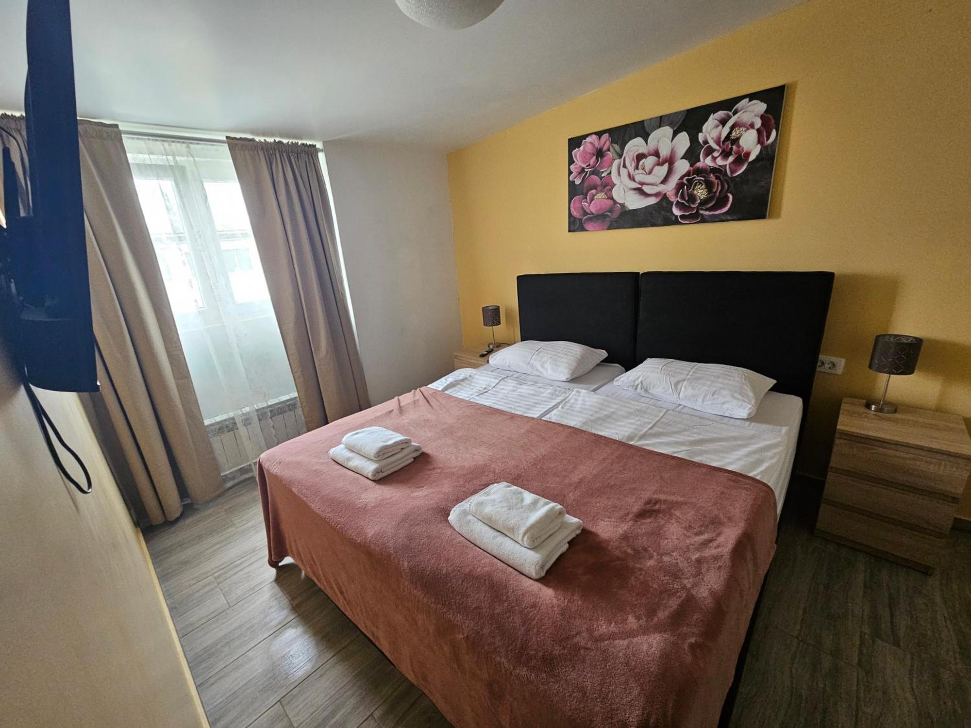 Royal Apartments & Rooms Zagreb Exterior photo