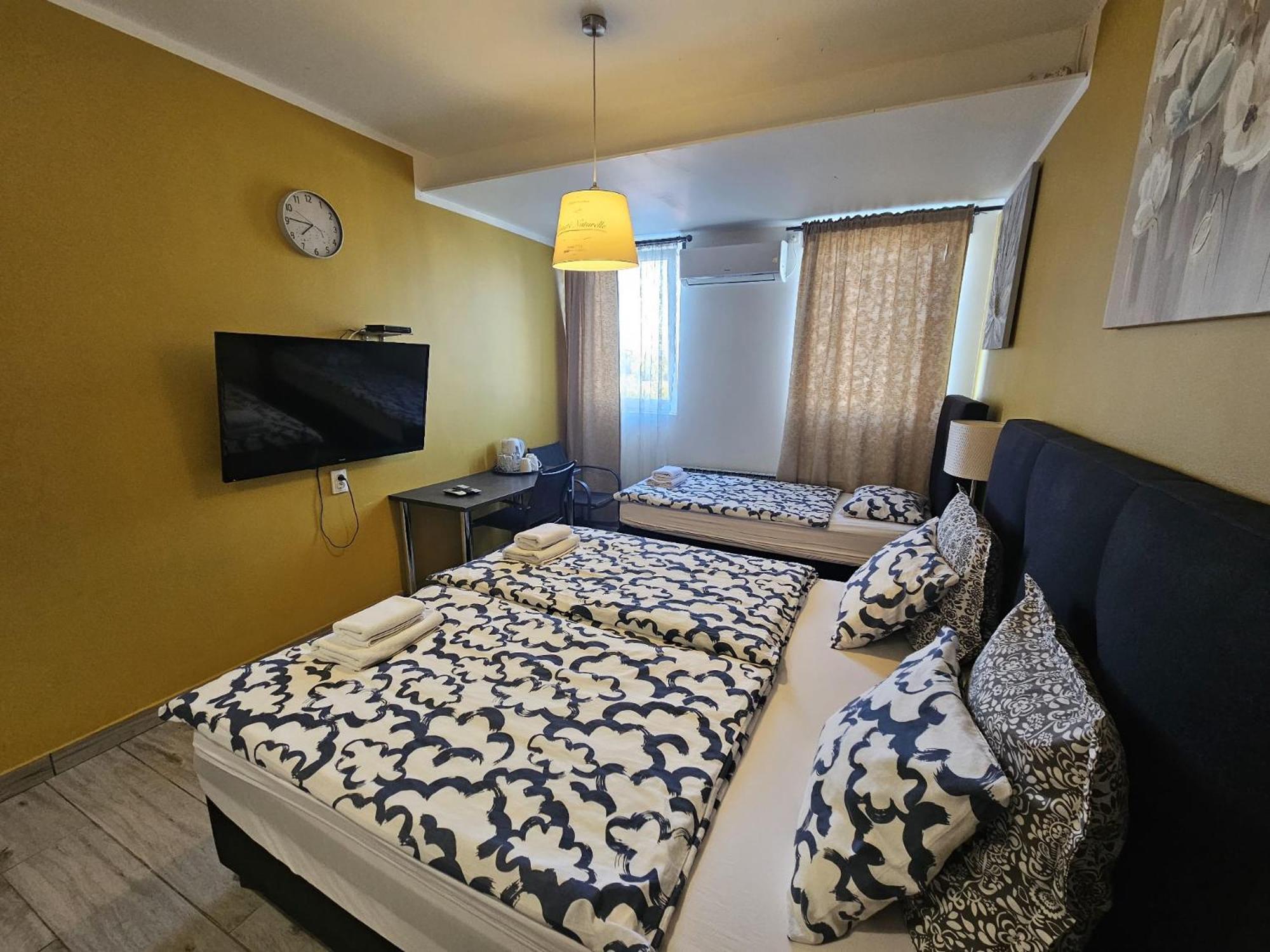 Royal Apartments & Rooms Zagreb Exterior photo